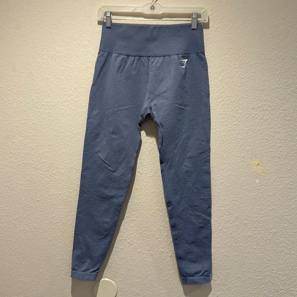 GYMSHARK BABY BLUE HIGHWAISTED WORKOUT LEGGINGS